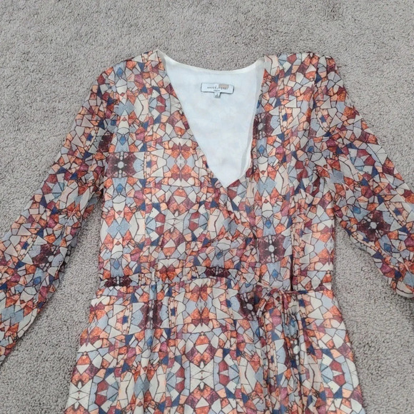 Waverly Grey Stained Glass Wrap Dress 2 V-Neck sheer lightweight above the knee - Picture 3 of 11